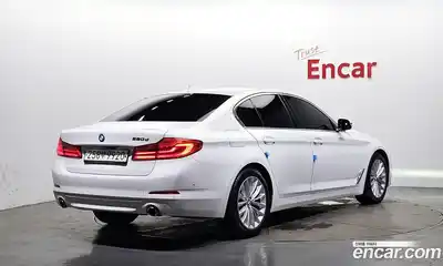 BMW 5-Series 2019 2.0 Автомат в Москве № 158038, миниатюра 2