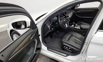 BMW 5-Series 2019 2.0 Автомат в Москве № 158038, миниатюра 10