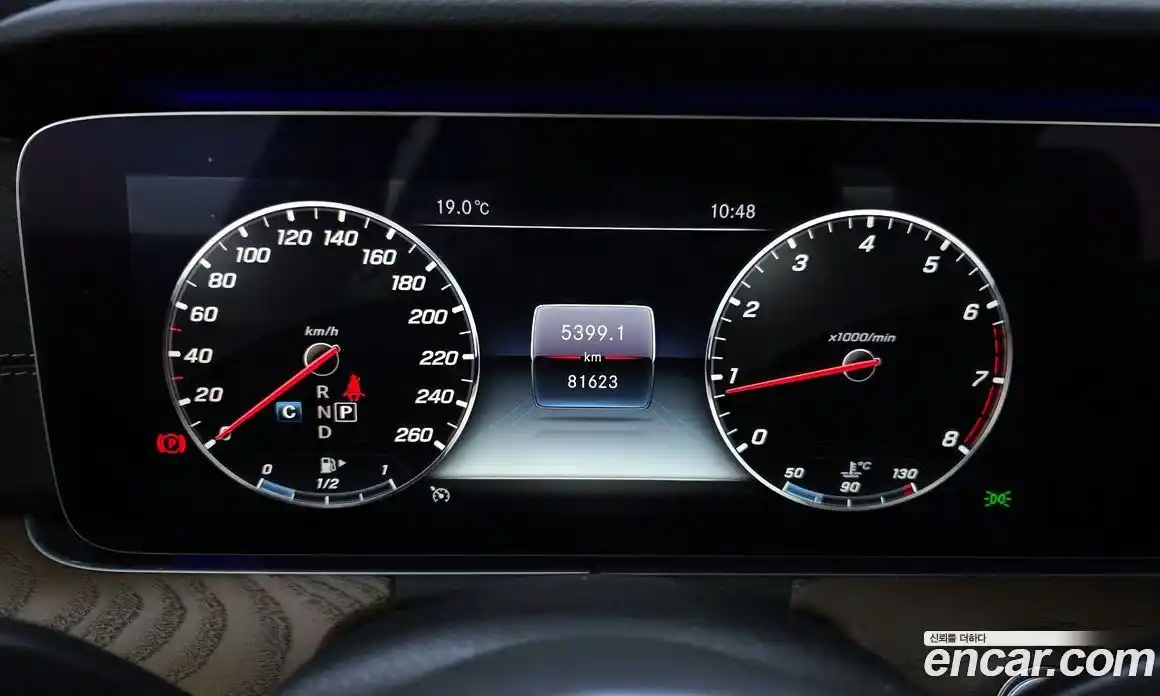 Mercedes-Benz E-Class 2019 2.0 Автомат в Москве № 161486, фото 20