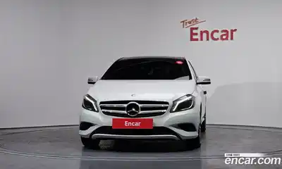 Mercedes-Benz A-Class 2014 1.8 Автомат в Москве № 161837, миниатюра 3