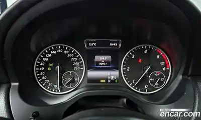 Mercedes-Benz A-Class 2014 1.8 Автомат в Москве № 161837, миниатюра 8