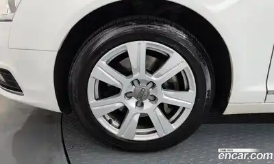 Audi A6 2010 2.0 Автомат в Москве № 163285, миниатюра 2