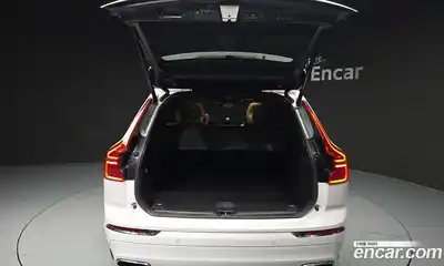 Volvo XC60 2019 2.0 Автомат в Москве № 164682, миниатюра 6