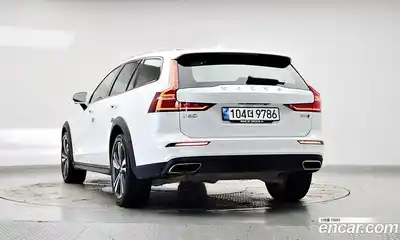 Volvo V60 2021 2.0 Автомат в Москве № 164845, миниатюра 4