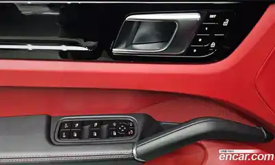 Porsche Cayenne 2021 3.0 Автомат в Москве № 165267, миниатюра 11