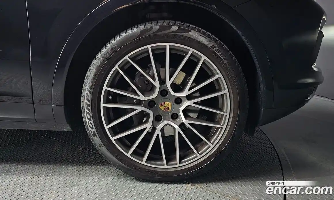 Porsche Cayenne 2021 3.0 Автомат в Москве № 165267, фото 5