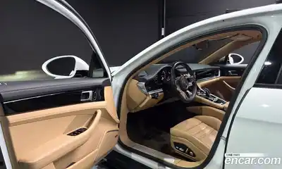 Porsche Panamera 2018 3.0 Автомат в Москве № 165458, миниатюра 11