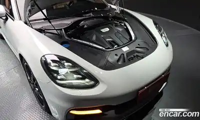 Porsche Panamera 2018 3.0 Автомат в Москве № 165458, миниатюра 6