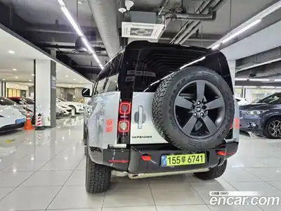 Land Rover Defender 2024 3.0 Автомат в Москве № 166022, миниатюра 4