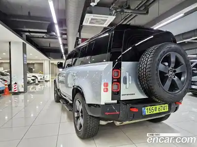 Land Rover Defender 2024 3.0 Автомат в Москве № 166022, миниатюра 5