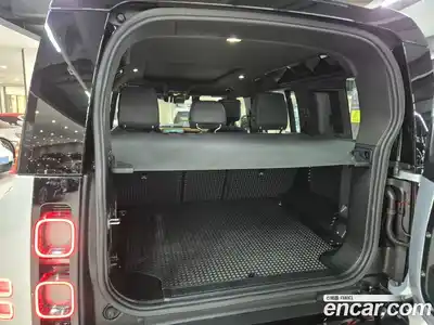 Land Rover Defender 2024 3.0 Автомат в Москве № 166022, миниатюра 6