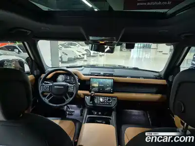 Land Rover Defender 2024 3.0 Автомат в Москве № 166022, миниатюра 7