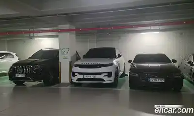 Land Rover Range-Rover Sport 2023 3.0 Автомат в Москве № 166767, миниатюра 10