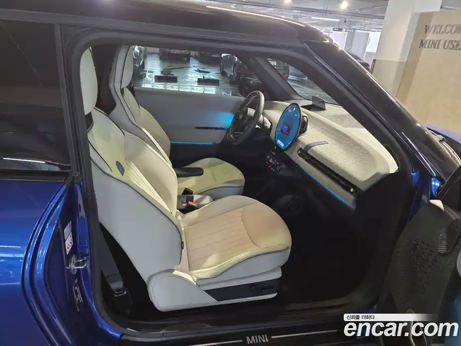 Mini Cooper 2024 0.1 Автомат в Москве № 167346, фото 12