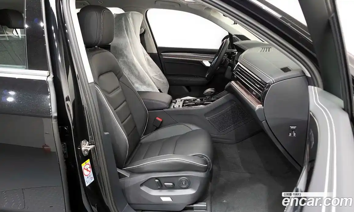 Volkswagen Touareg 2026 3.0 Автомат в Москве № 168349, фото 19