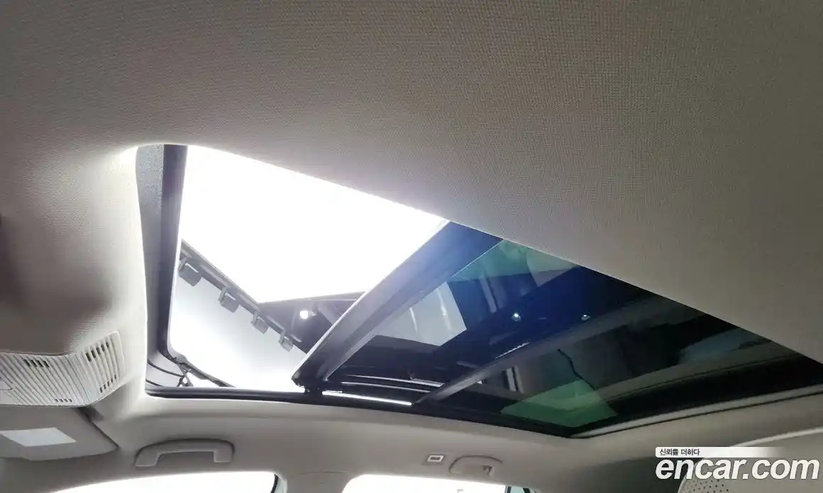 Volkswagen Atlas 2025 2.0 Автомат в Москве № 168384, фото 18