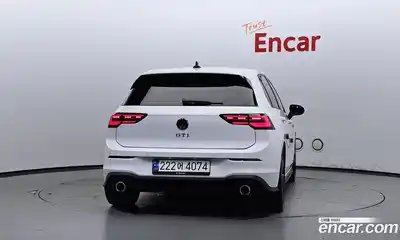 Volkswagen Golf 2024 2.0 Автомат в Москве № 168440, миниатюра 4