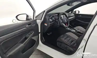 Volkswagen Golf 2024 2.0 Автомат в Москве № 168440, миниатюра 10