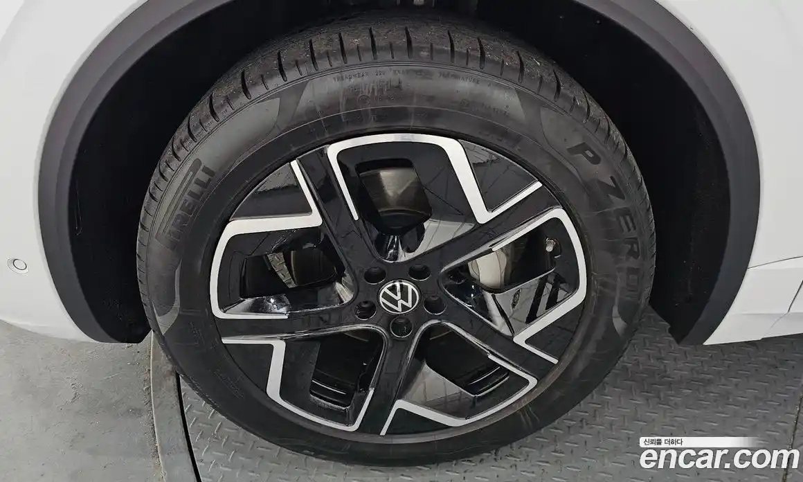 Volkswagen Touareg 2024 3.0 Автомат в Москве № 168493, фото 7