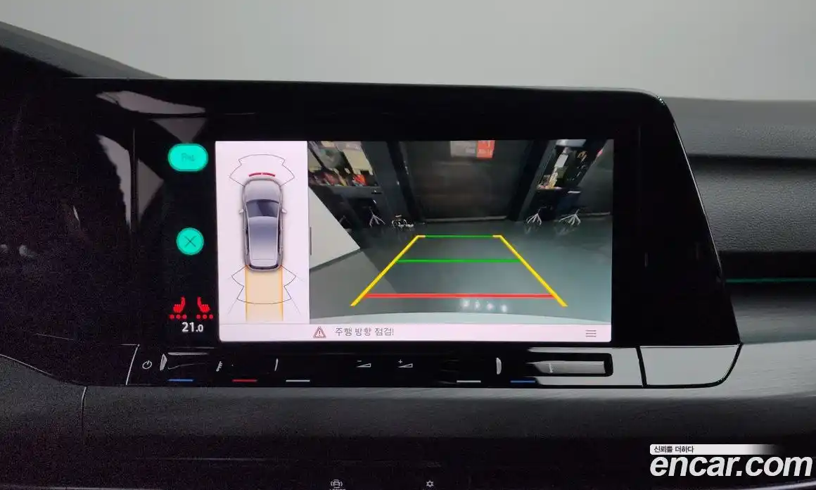 Volkswagen Golf 2023 2.0 Автомат в Москве № 168733, фото 15