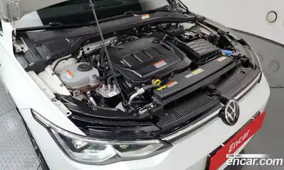 Volkswagen Golf 2023 2.0 Автомат в Москве № 168733, миниатюра 6