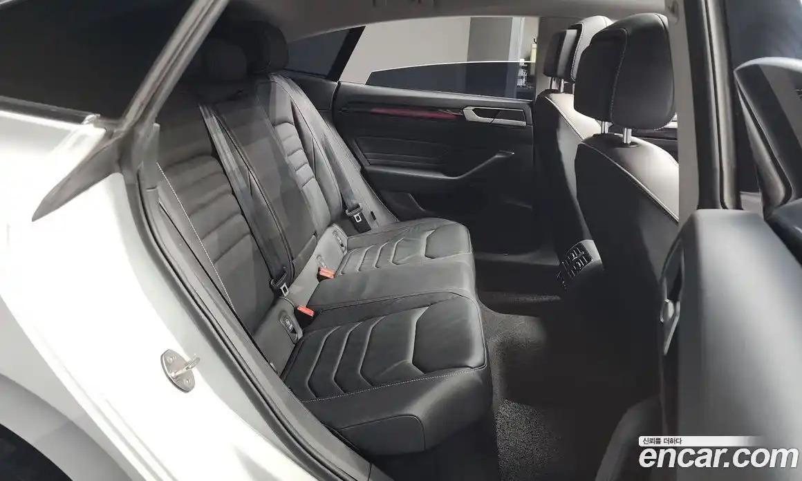 Volkswagen Arteon 2022 2.0 Автомат в Москве № 168751, фото 12