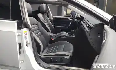 Volkswagen Arteon 2022 2.0 Автомат в Москве № 168751, миниатюра 4