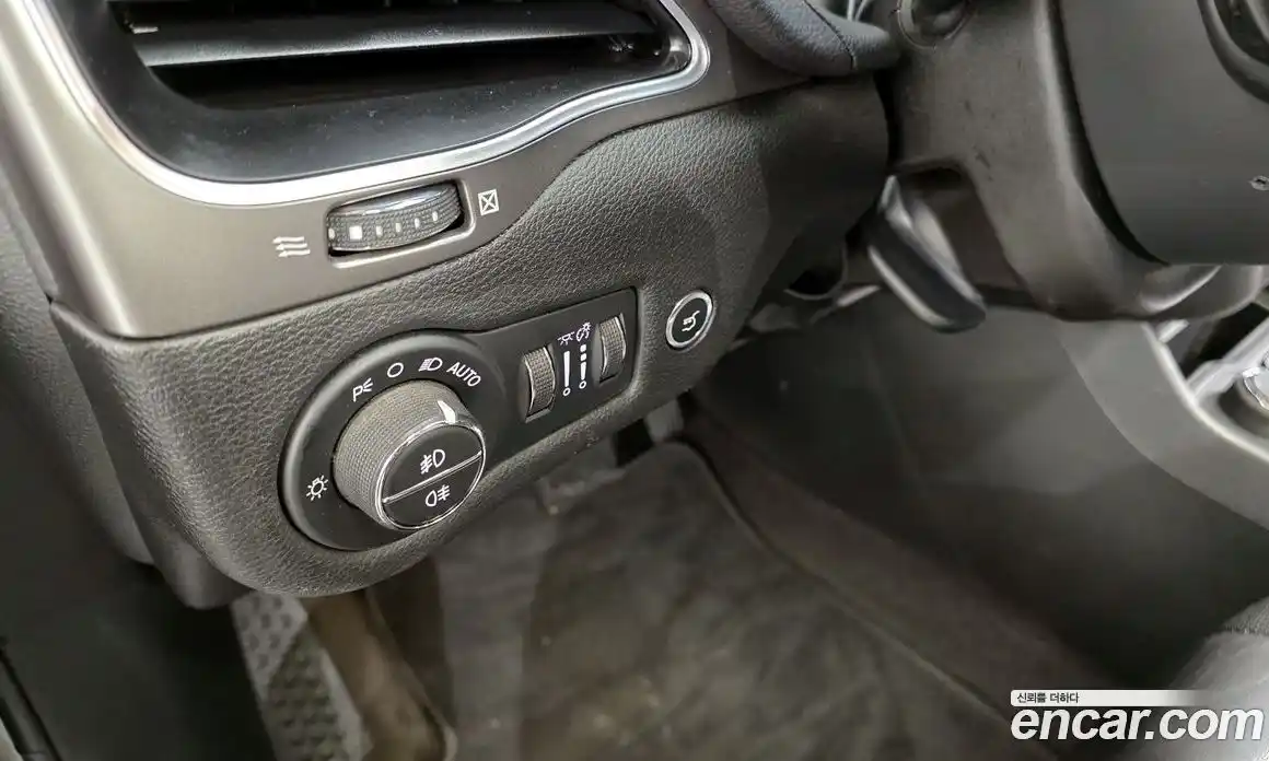 Jeep Cherokee 2019 2.4 Автомат в Москве № 169752, фото 15