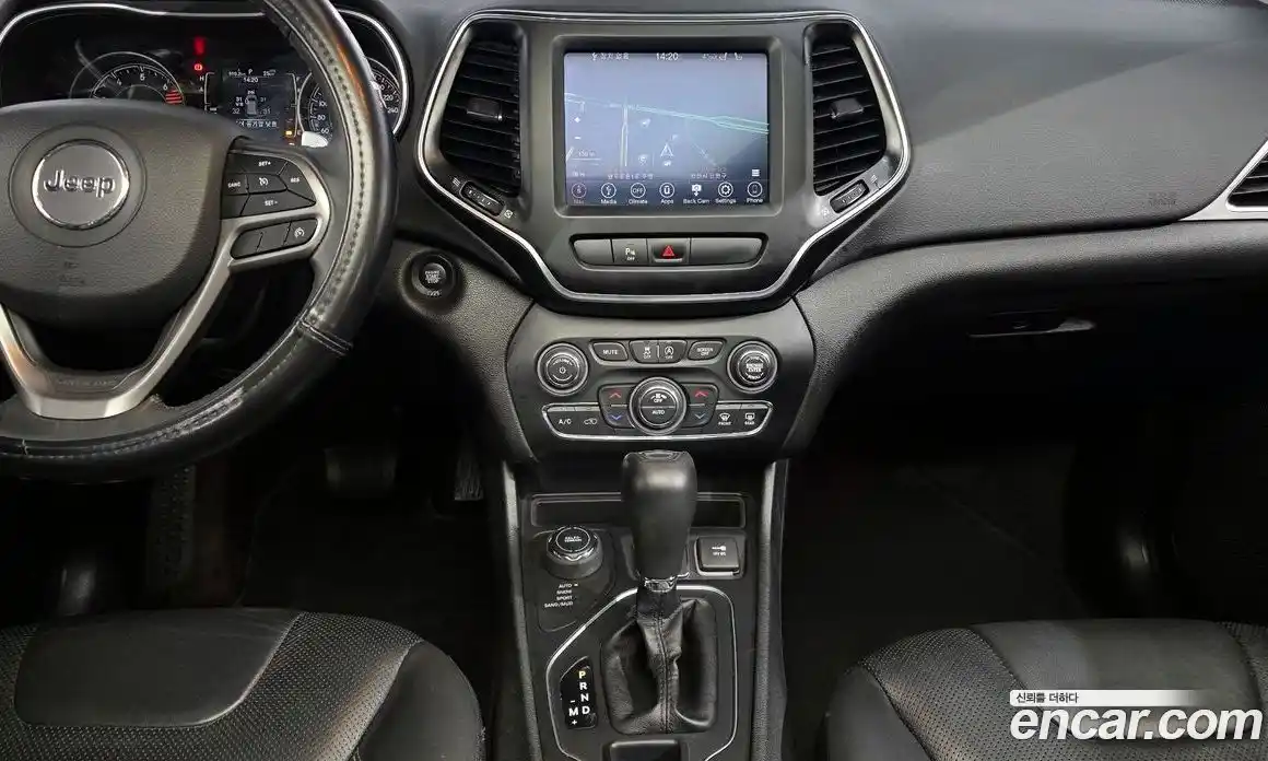 Jeep Cherokee 2019 2.4 Автомат в Москве № 169752, фото 17