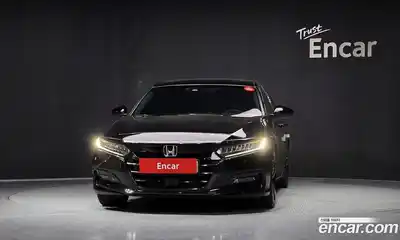 Honda Accord 2018 2.0 Автомат в Москве № 170609, миниатюра 7