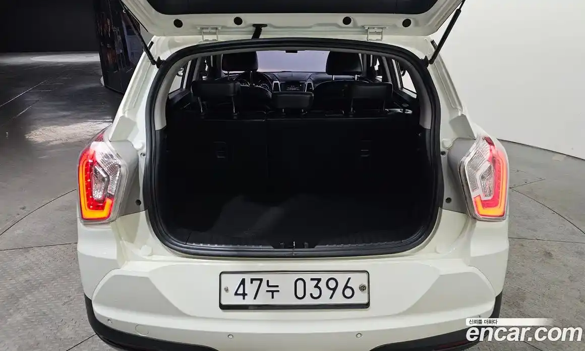 SsangYong TIBOLI 2016 1.6 Автомат в Москве № 182121, фото 14