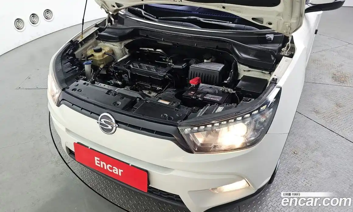 SsangYong TIBOLI 2016 1.6 Автомат в Москве № 182121, фото 15