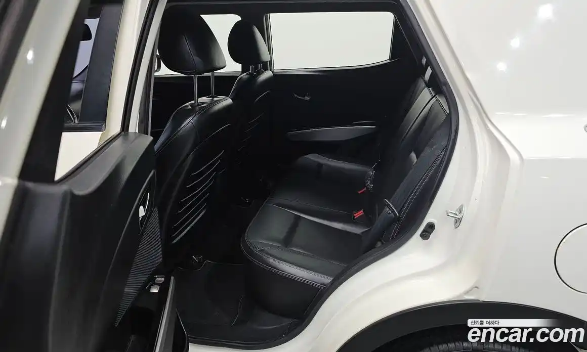 SsangYong TIBOLI 2016 1.6 Автомат в Москве № 182121, фото 17