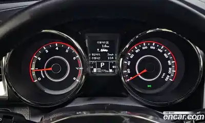 SsangYong TIBOLI 2016 1.6 Автомат в Москве № 182121, миниатюра 4