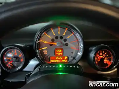 Mini Cooper 2009 1.6 Автомат в Москве № 182365, миниатюра 12