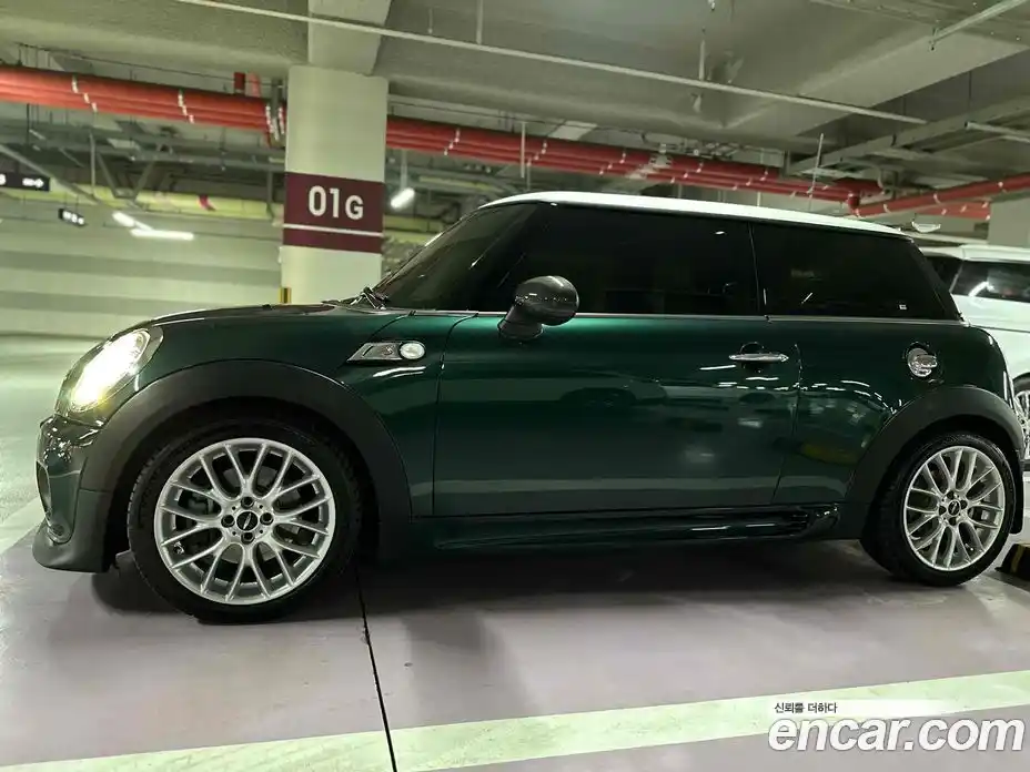 Mini Cooper 2009 1.6 Автомат в Москве № 182365, фото 5