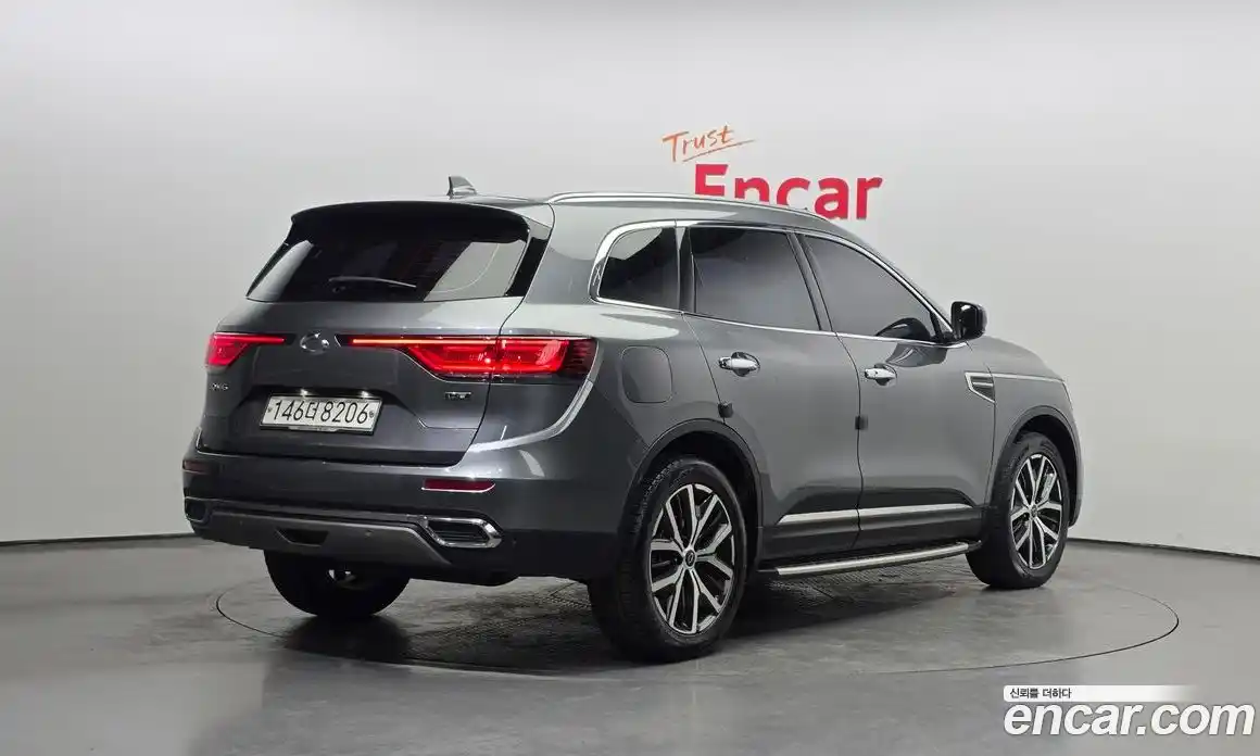 Renault QM6 2021 2.0 Автомат в Москве № 182829, фото 16