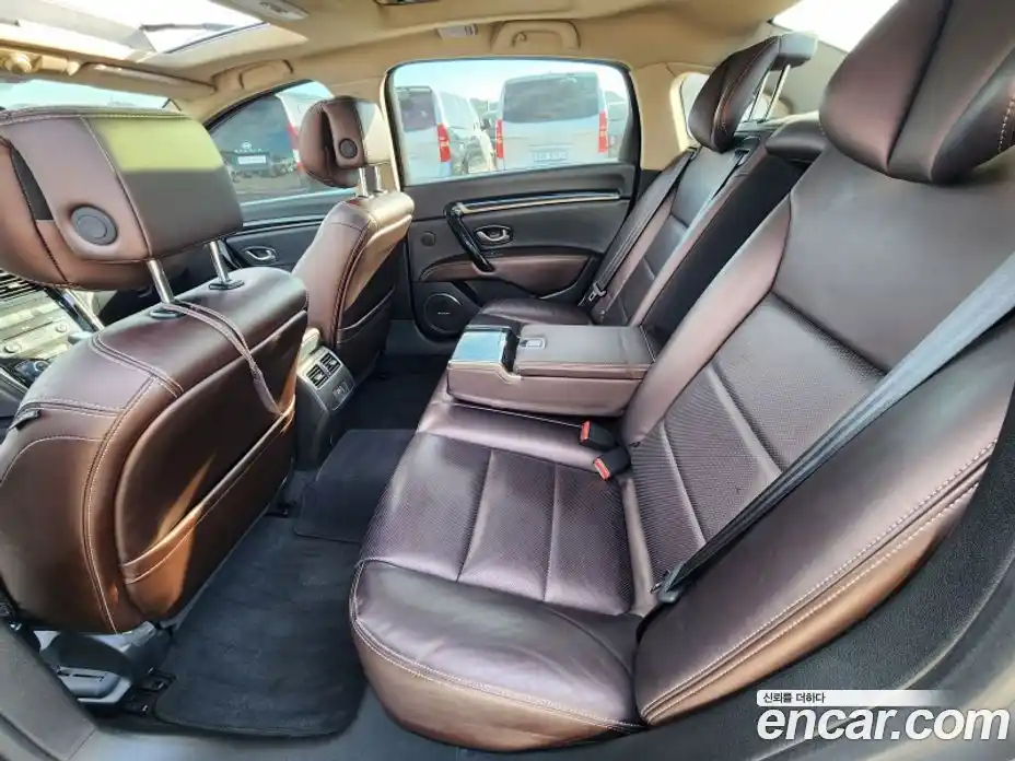 Renault SM7 2015 2.5 Автомат в Москве № 186130, фото 11