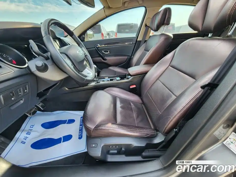 Renault SM7 2015 2.5 Автомат в Москве № 186130, фото 10