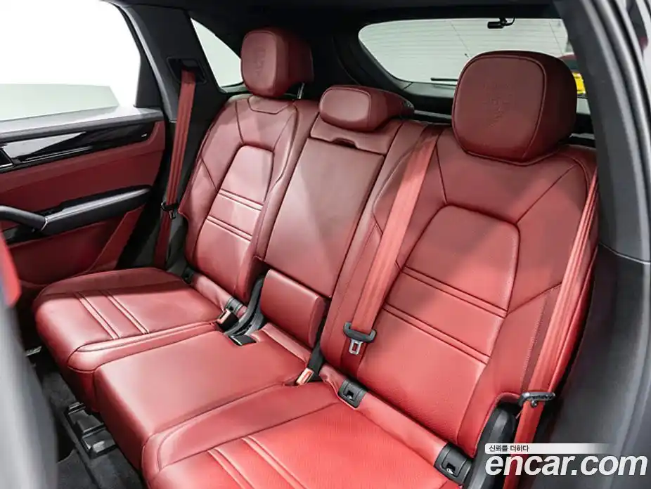 Porsche Cayenne 2023 3.0 Автомат в Москве № 186168, фото 17