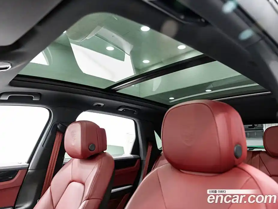 Porsche Cayenne 2023 3.0 Автомат в Москве № 186168, фото 18