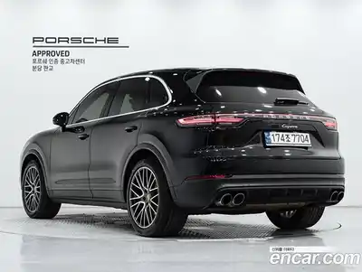Porsche Cayenne 2023 3.0 Автомат в Москве № 186168, миниатюра 2