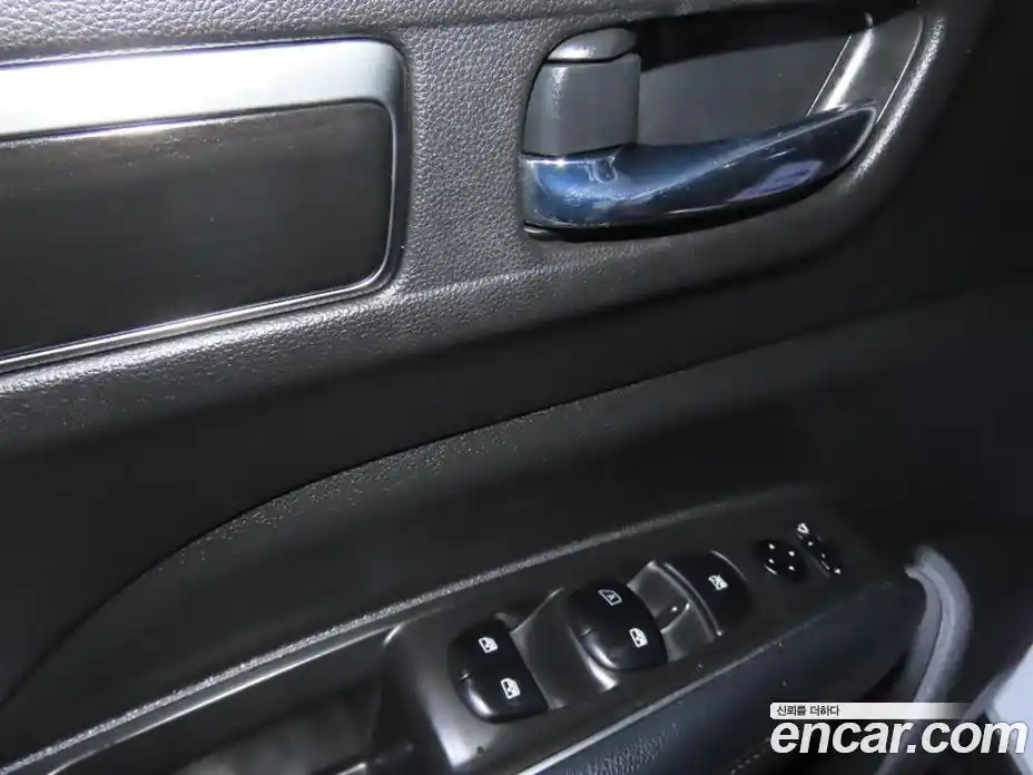 Renault QM6 2018 2.0 Автомат в Москве № 186488, фото 16