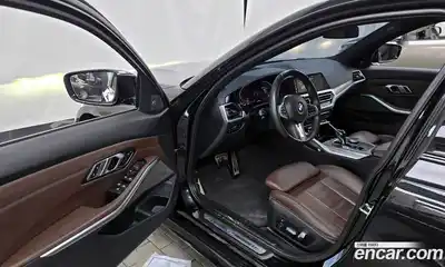 BMW 3-Series 2019 2.0 Автомат в Москве № 188596, миниатюра 10