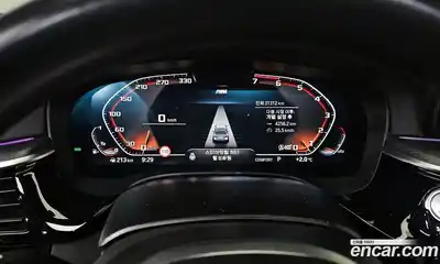 BMW 5-Series 2023 2.0 Автомат в Москве № 188947, миниатюра 3