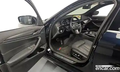 BMW 5-Series 2023 2.0 Автомат в Москве № 188947, миниатюра 4