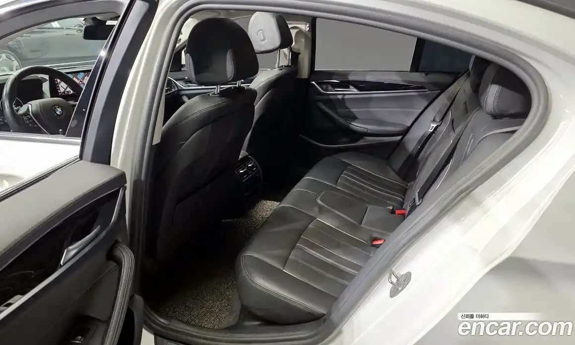 BMW 5-Series 2019 2.0 Автомат в Москве № 189790, фото 11