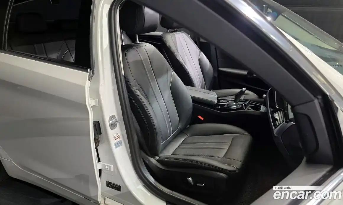 BMW 5-Series 2019 2.0 Автомат в Москве № 189790, фото 12