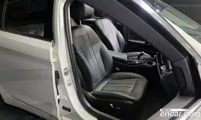 BMW 5-Series 2019 2.0 Автомат в Москве № 189790, миниатюра 12