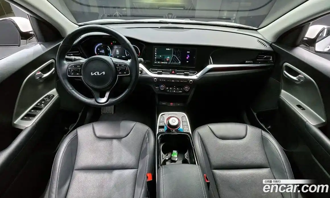 Kia Niro 2023 Автомат в Москве № 19026, фото 19